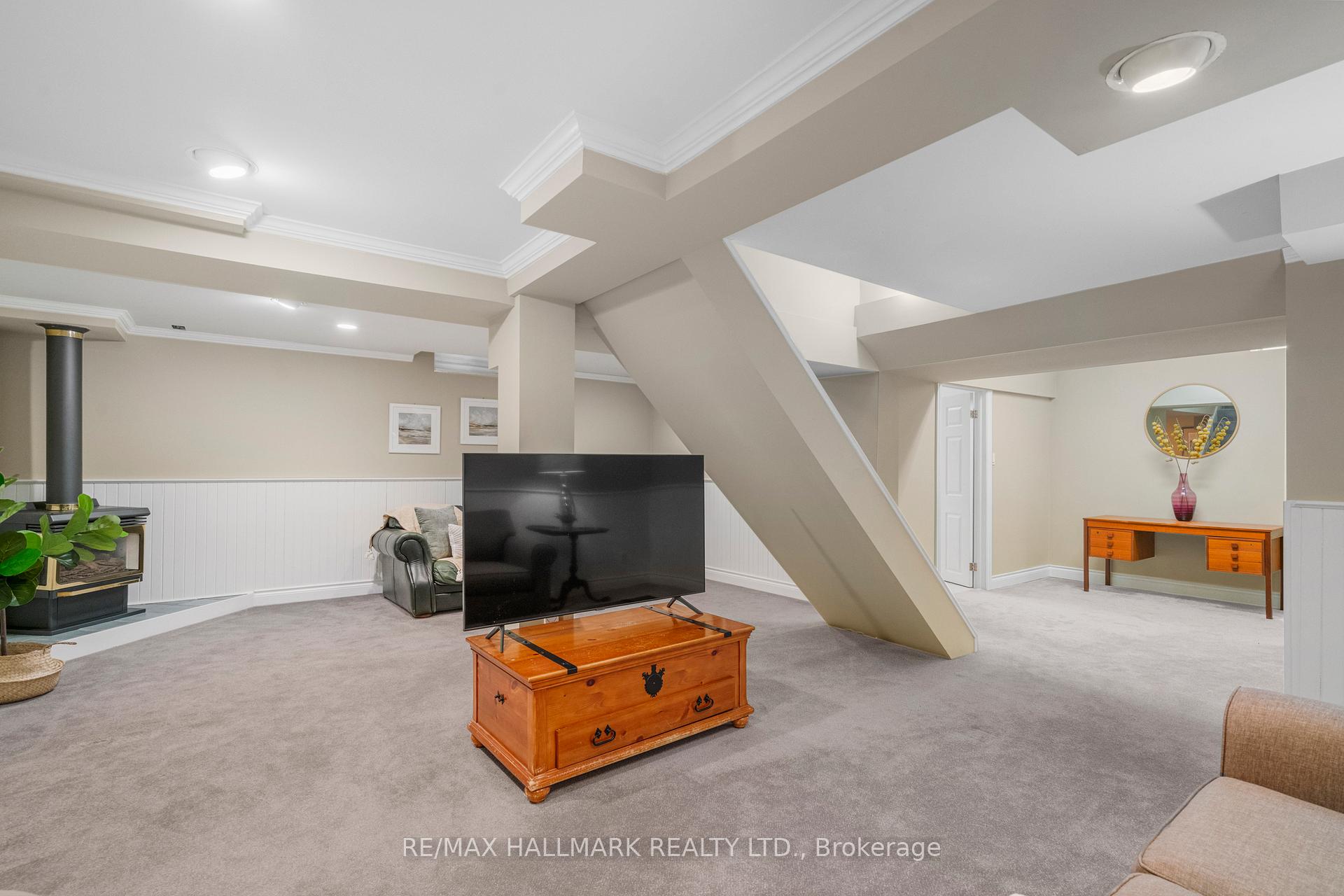 Photo 31 of 26 Buchanan Crescent, Aurora, Aurora Village — HOMEH