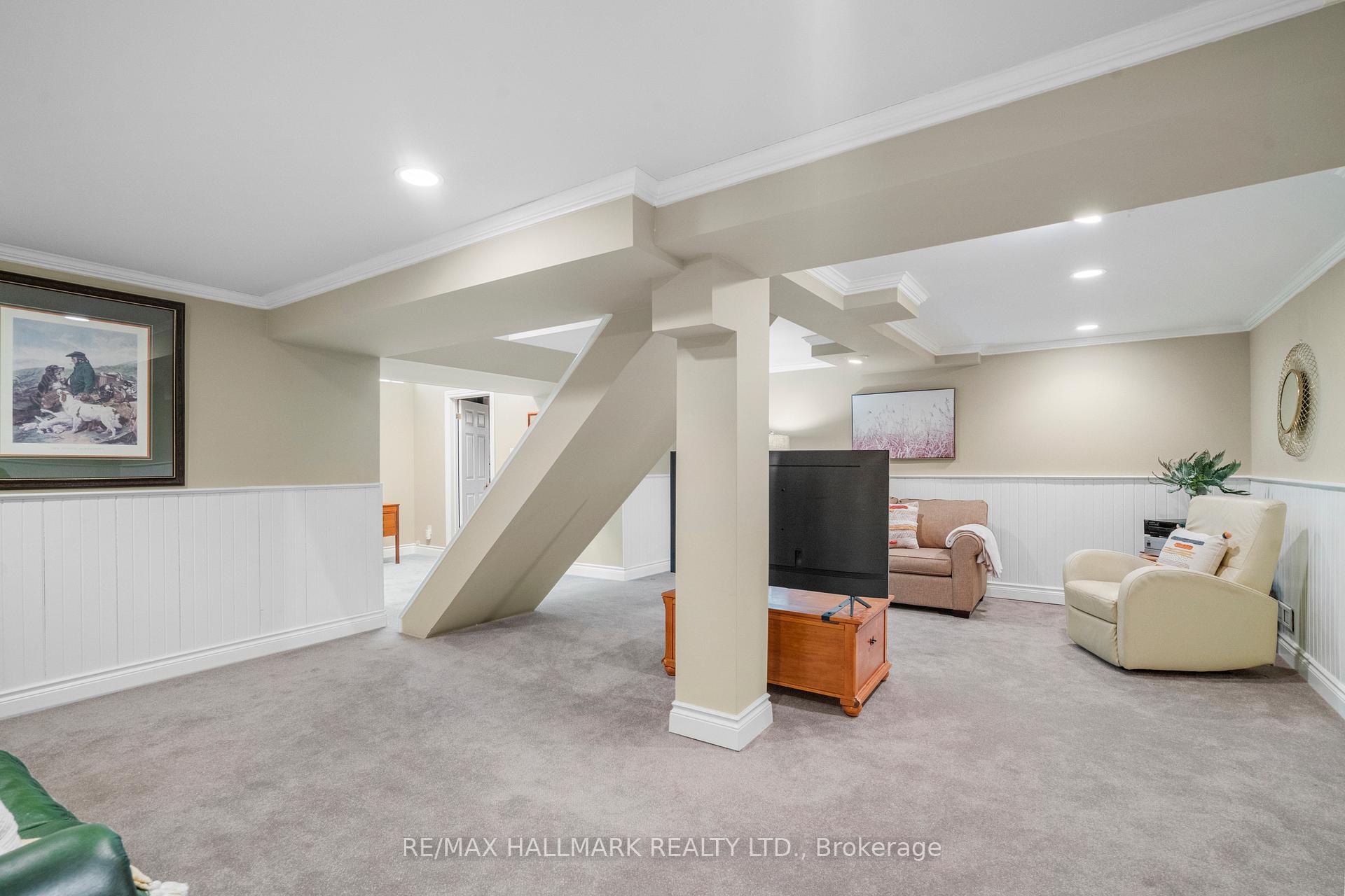 Photo 32 of 26 Buchanan Crescent, Aurora, Aurora Village — HOMEH