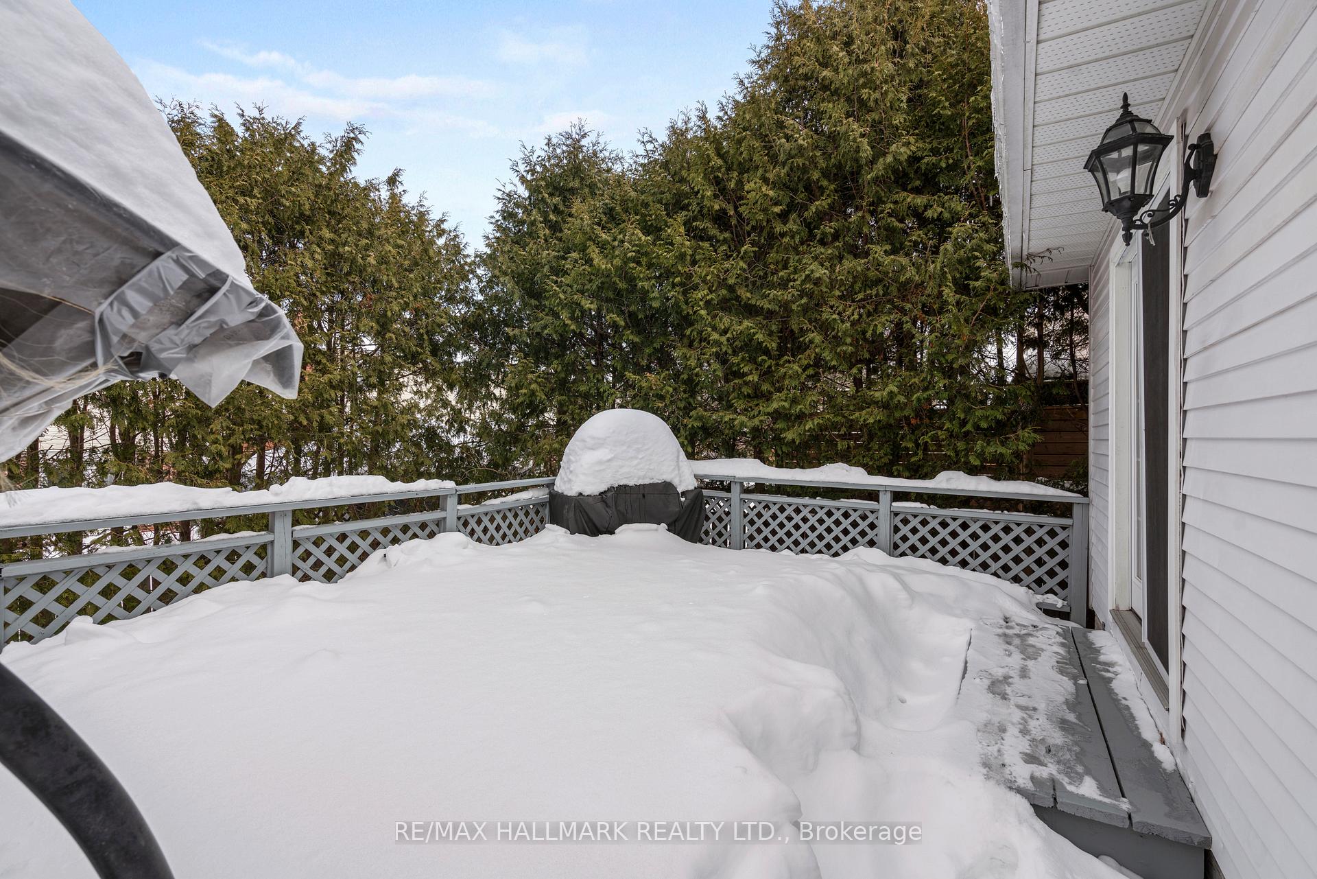 Photo 35 of 26 Buchanan Crescent, Aurora, Aurora Village — HOMEH