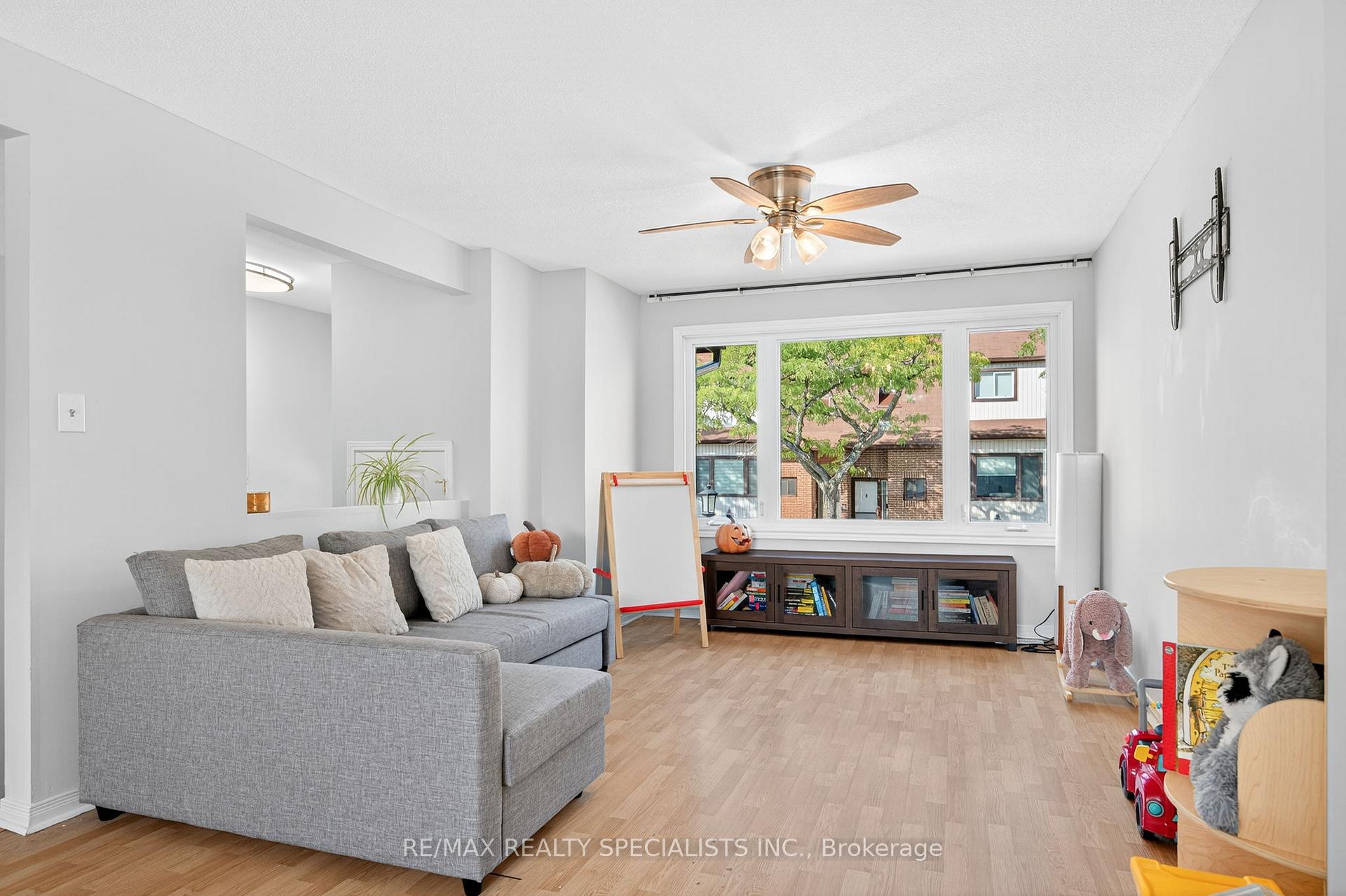 Photo 7 of Unit 54, 765 Oklahoma Drive, Pickering, West Shore — HOMEH
