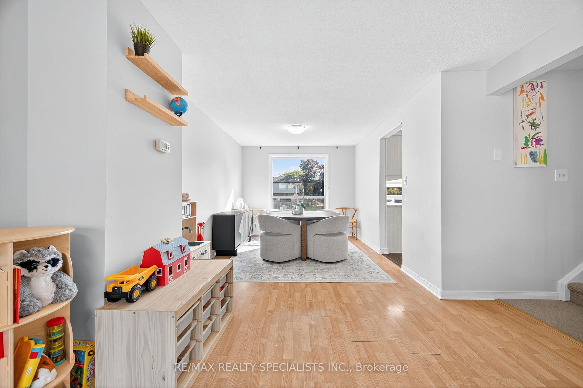 Photo 11 of Unit 54, 765 Oklahoma Drive, Pickering, West Shore — HOMEH