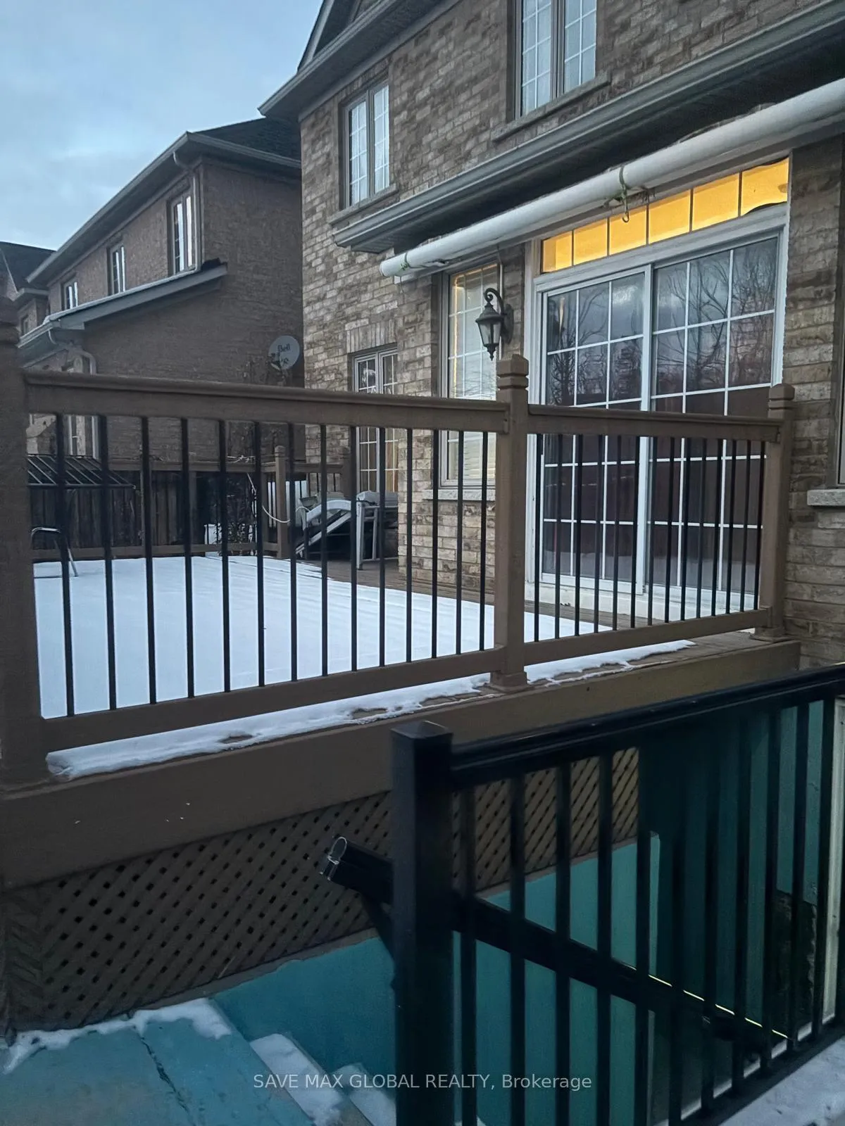 Photo 3 of 30 Prada Court, Brampton, Vales of Castlemore North — HOMEH