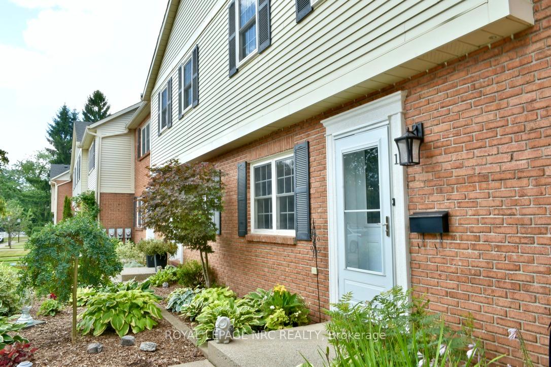 Photo 24 of Unit 11, 159 Canboro Road, Pelham, Fonthill — HOMEH