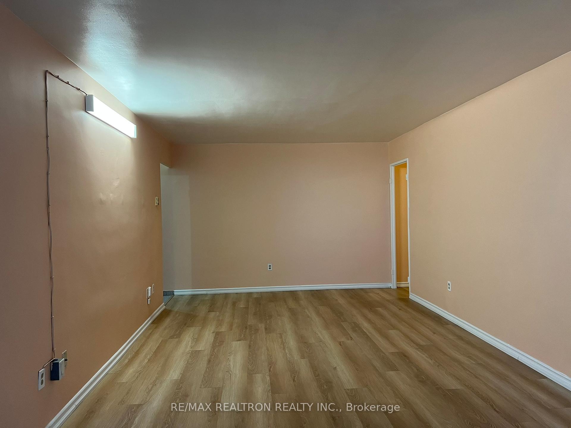 Photo 13 of Unit 2103, 3 Massey Square, Toronto, Crescent Town — HOMEH