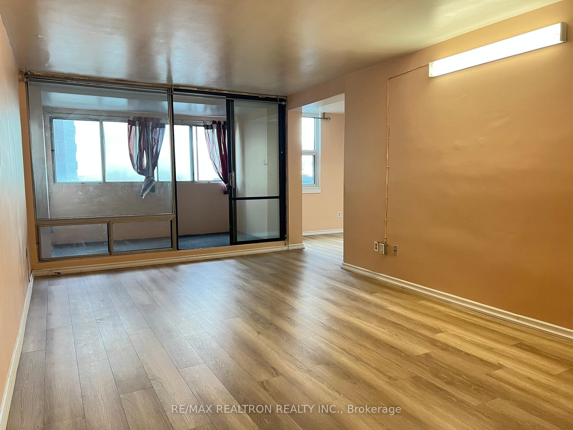 Photo 24 of Unit 2103, 3 Massey Square, Toronto, Crescent Town — HOMEH