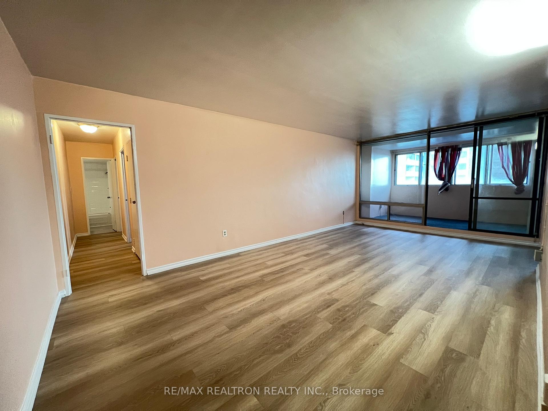 Photo 28 of Unit 2103, 3 Massey Square, Toronto, Crescent Town — HOMEH