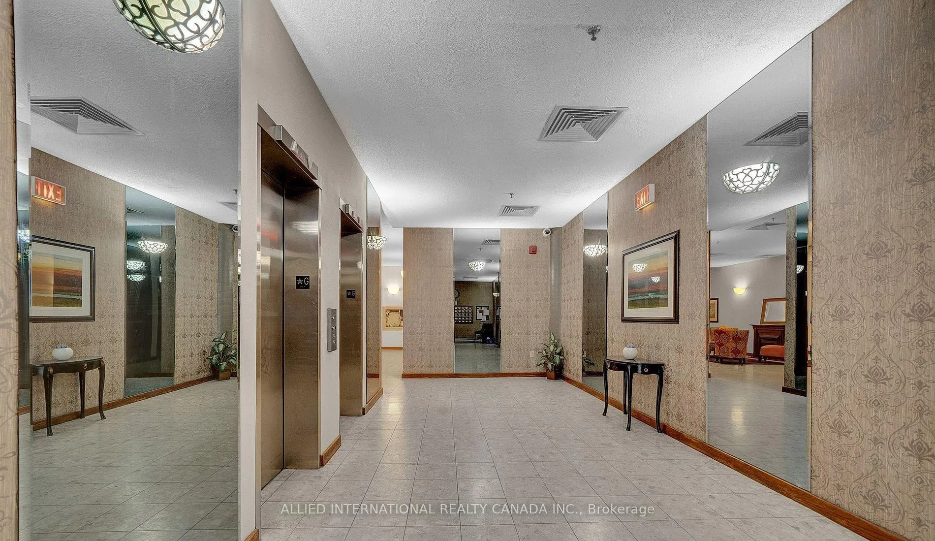 Photo 7 of Unit 404, 80 Athol Street E, Oshawa, Central — HOMEH