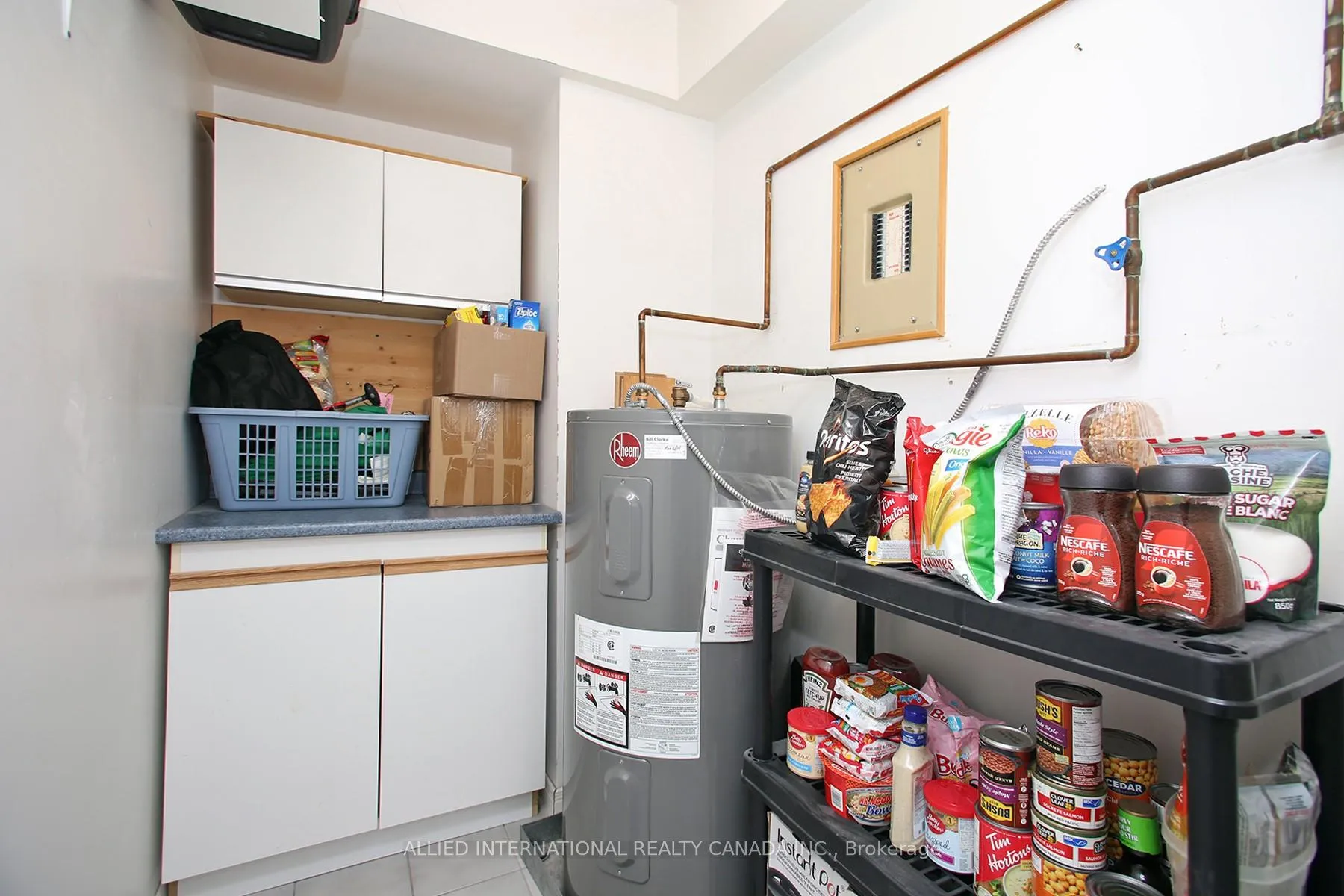 Photo 25 of Unit 404, 80 Athol Street E, Oshawa, Central — HOMEH