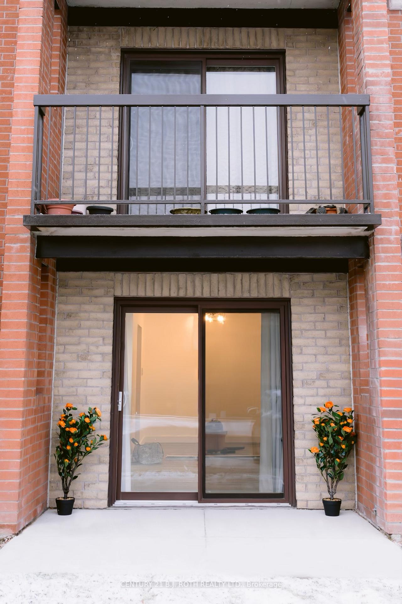 Front of Unit A2, 175 Edgehill Drive