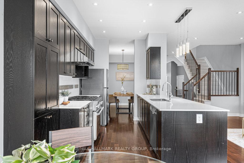 Photo 17 of 107 Nutting Crescent, Ottawa, Riverside South/Gloucester Glen — HOMEH