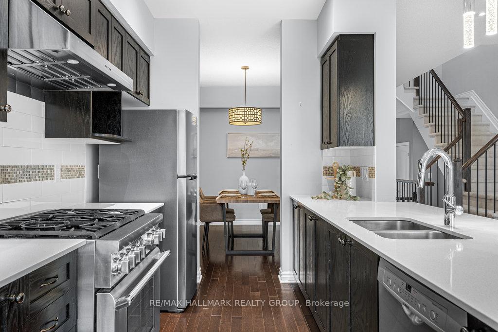 Photo 19 of 107 Nutting Crescent, Ottawa, Riverside South/Gloucester Glen — HOMEH