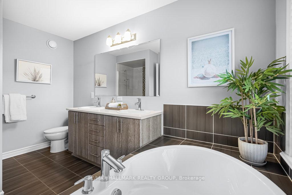 Photo 27 of 107 Nutting Crescent, Ottawa, Riverside South/Gloucester Glen — HOMEH