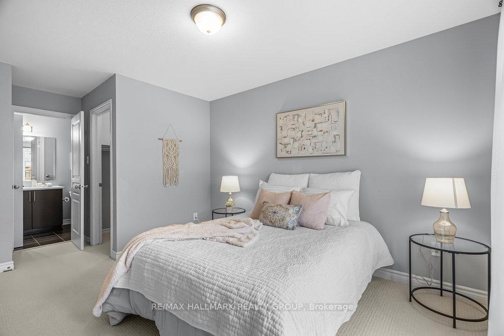 Photo 33 of 107 Nutting Crescent, Ottawa, Riverside South/Gloucester Glen — HOMEH