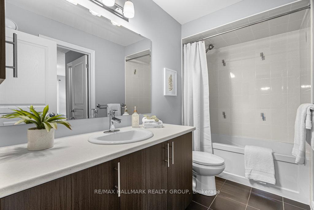 Photo 34 of 107 Nutting Crescent, Ottawa, Riverside South/Gloucester Glen — HOMEH