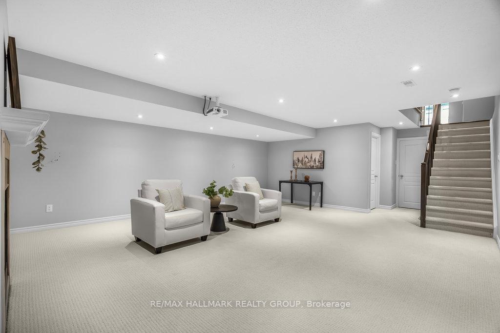 Photo 38 of 107 Nutting Crescent, Ottawa, Riverside South/Gloucester Glen — HOMEH