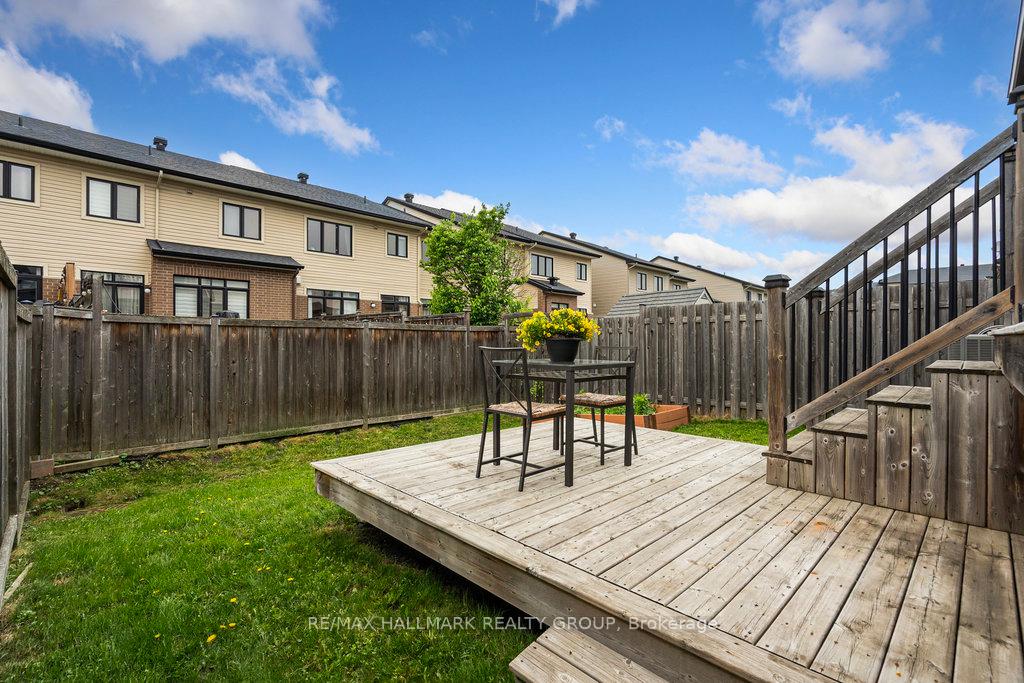 Photo 42 of 107 Nutting Crescent, Ottawa, Riverside South/Gloucester Glen — HOMEH