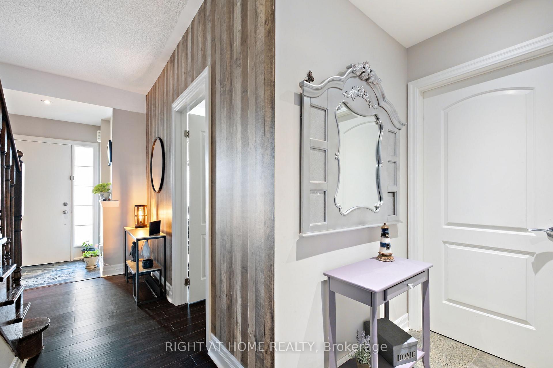 Photo 6 of Unit 26, 873 New Westminster Drive, Vaughan, Beverley Glen — HOMEH