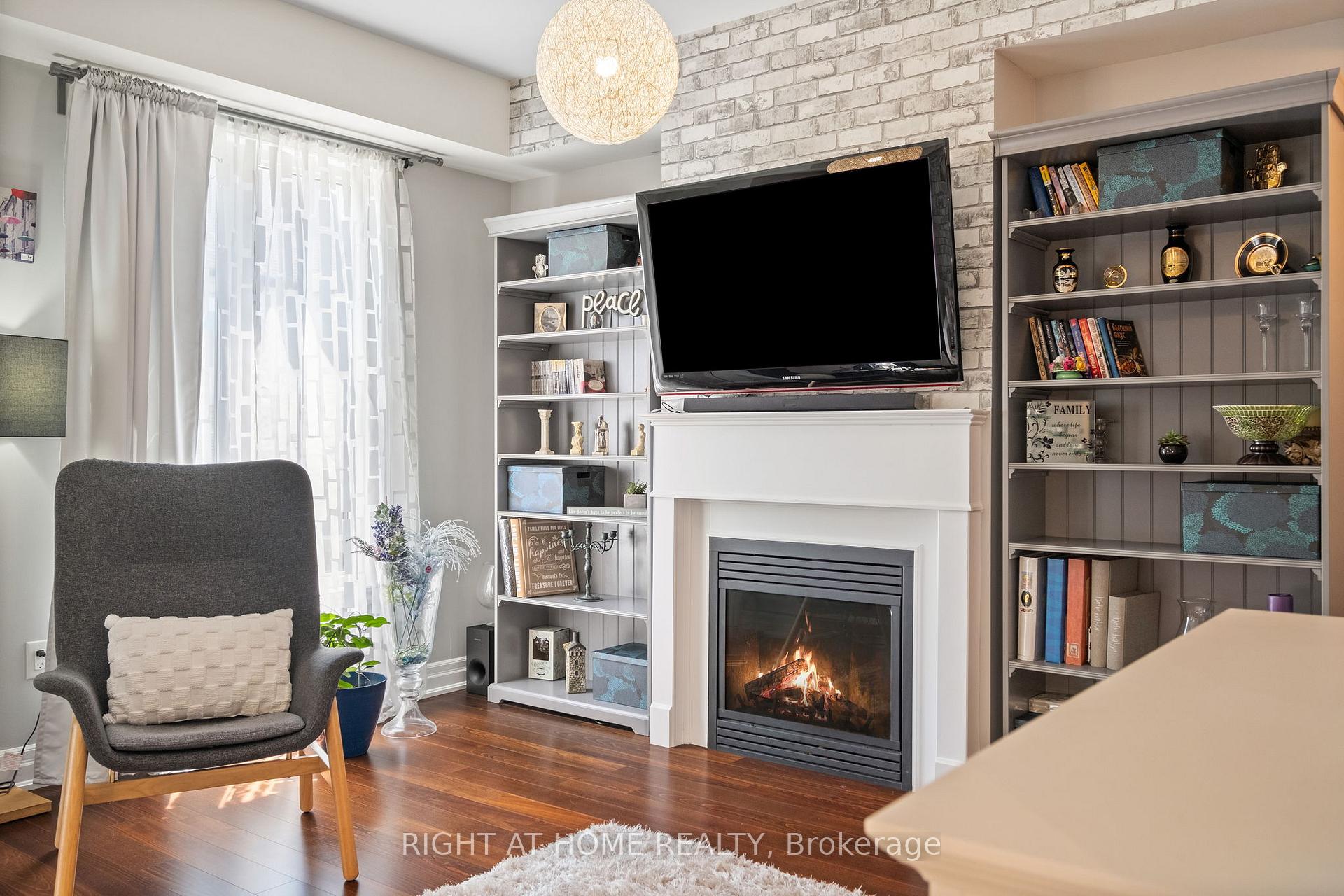 Photo 12 of Unit 26, 873 New Westminster Drive, Vaughan, Beverley Glen — HOMEH
