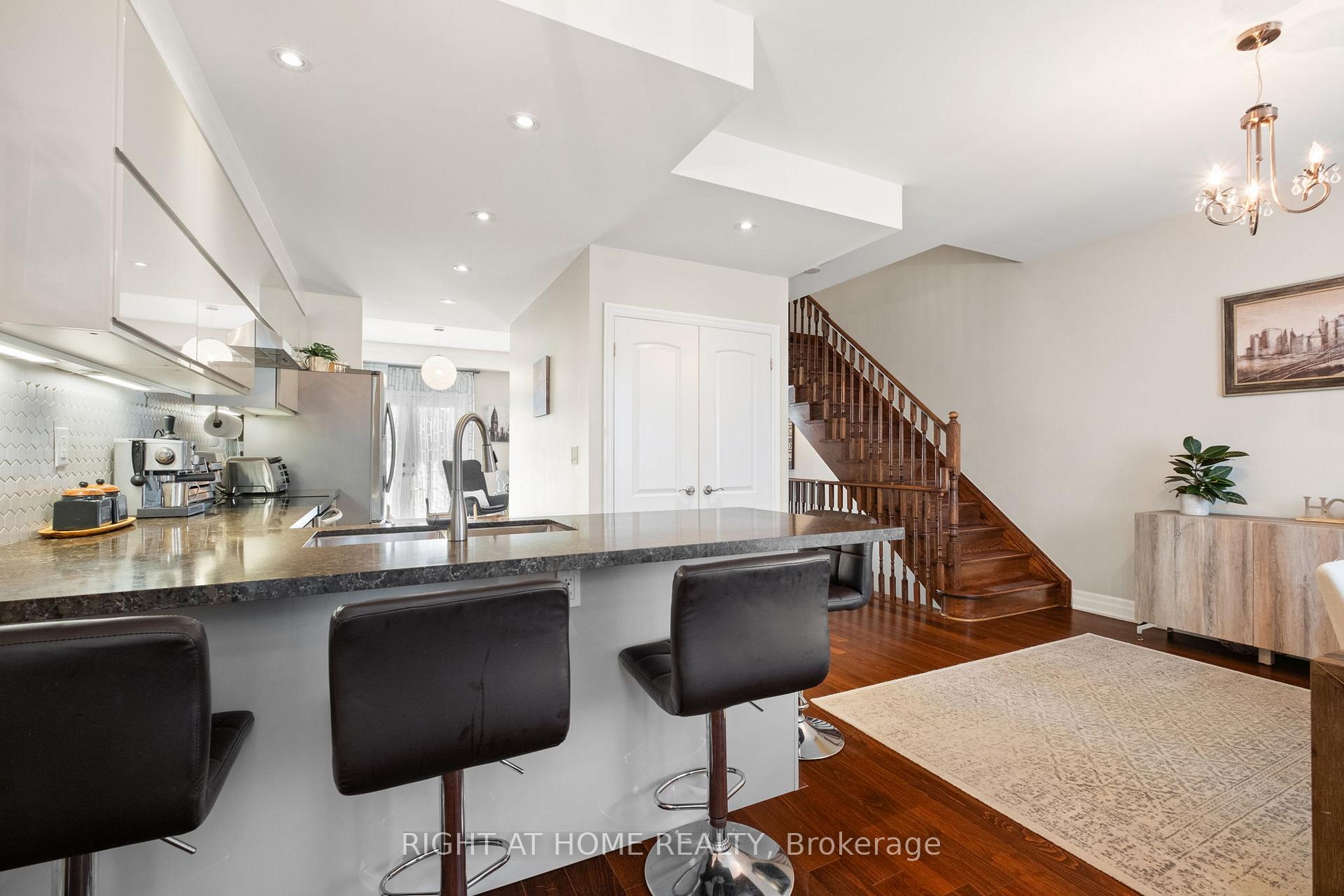 Photo 16 of Unit 26, 873 New Westminster Drive, Vaughan, Beverley Glen — HOMEH