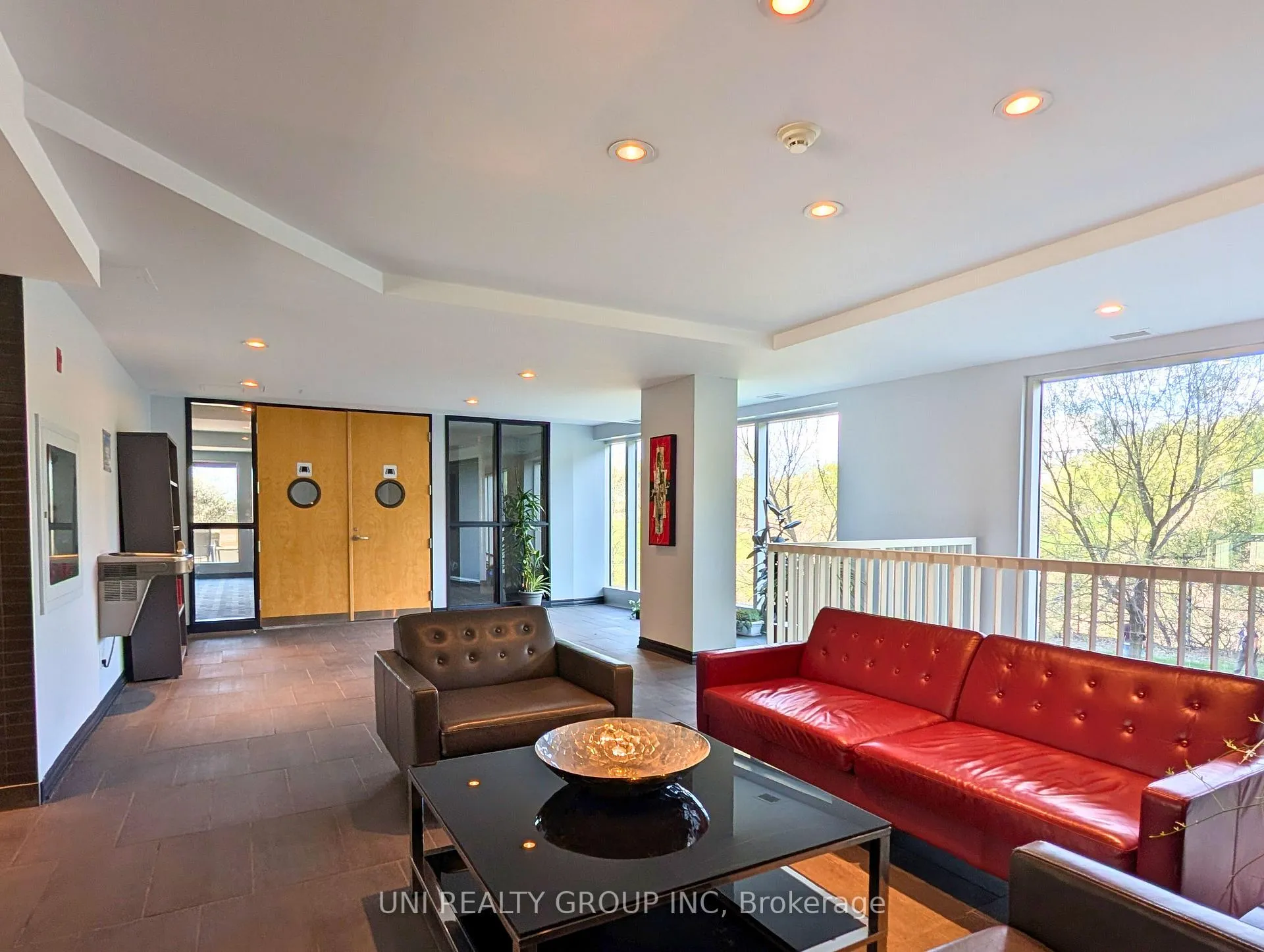 Photo 6 of Unit 409, 250 Lett Street, Ottawa, West Centre Town — HOMEH