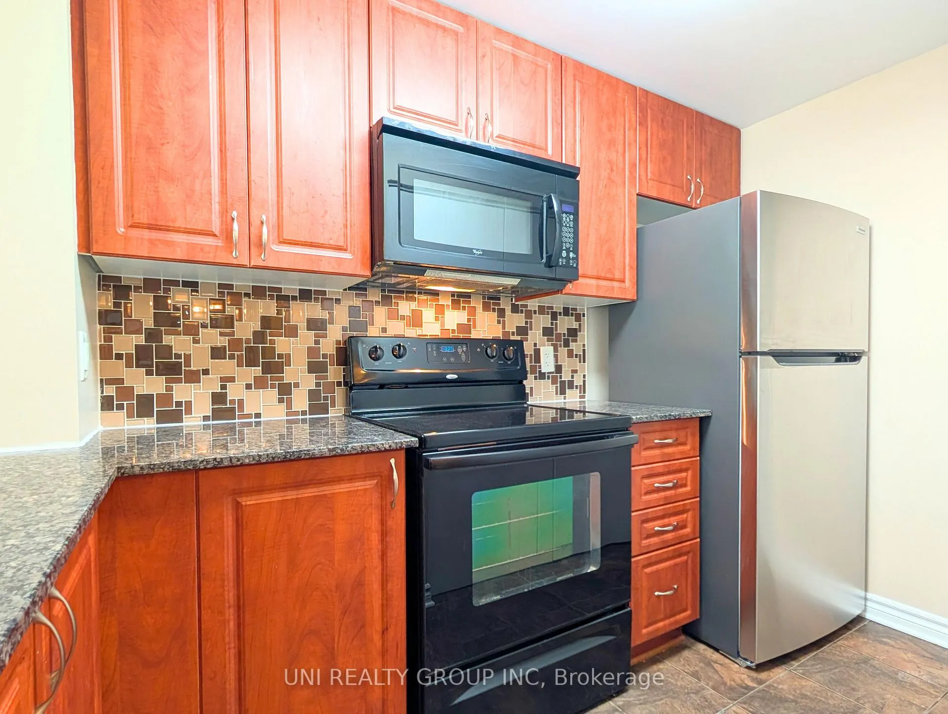 Photo 12 of Unit 409, 250 Lett Street, Ottawa, West Centre Town — HOMEH