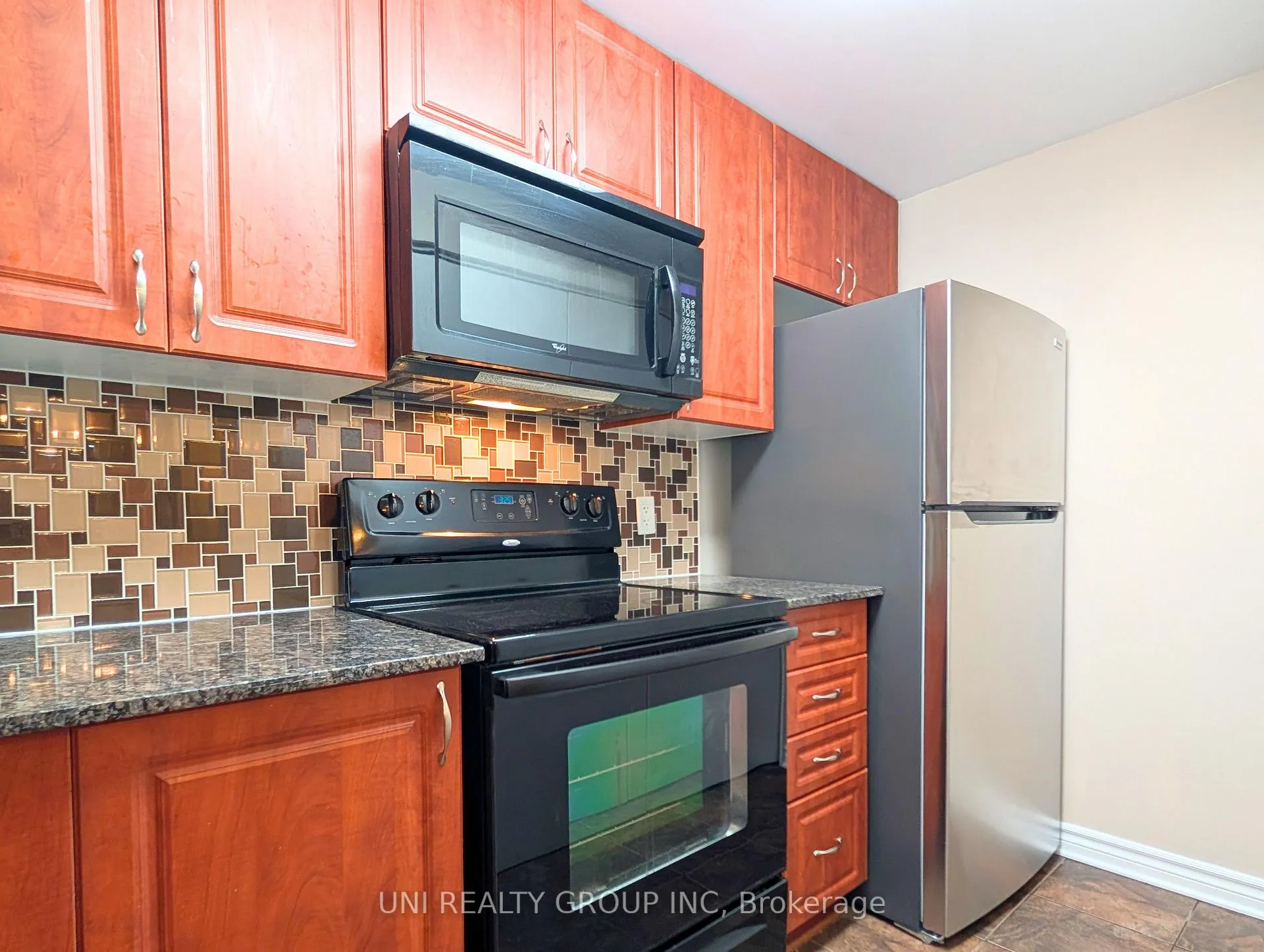 Photo 14 of Unit 409, 250 Lett Street, Ottawa, West Centre Town — HOMEH