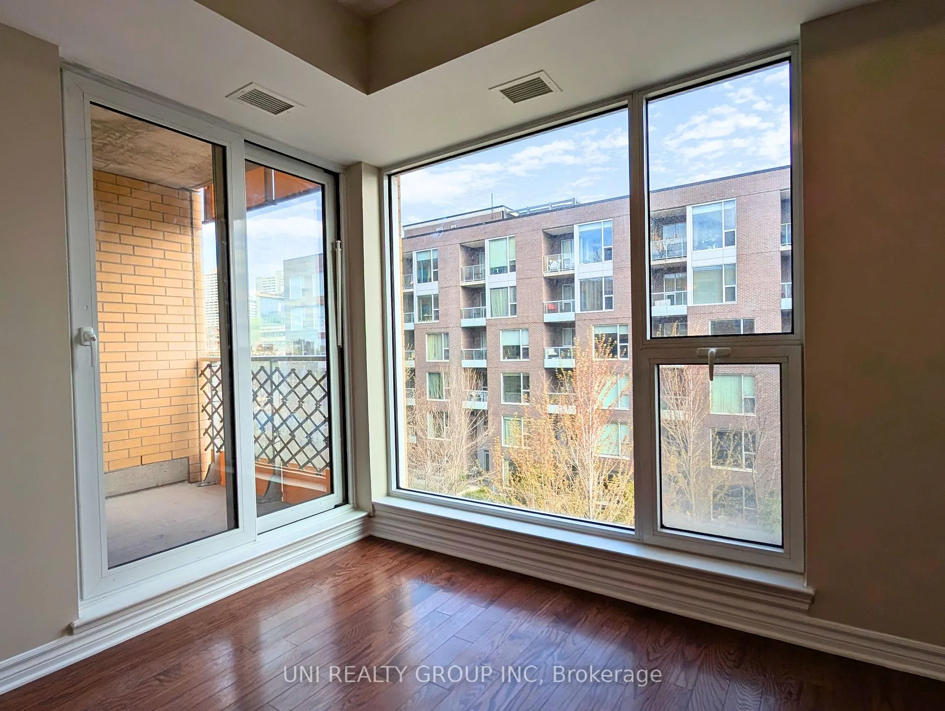 Photo 38 of Unit 409, 250 Lett Street, Ottawa, West Centre Town — HOMEH