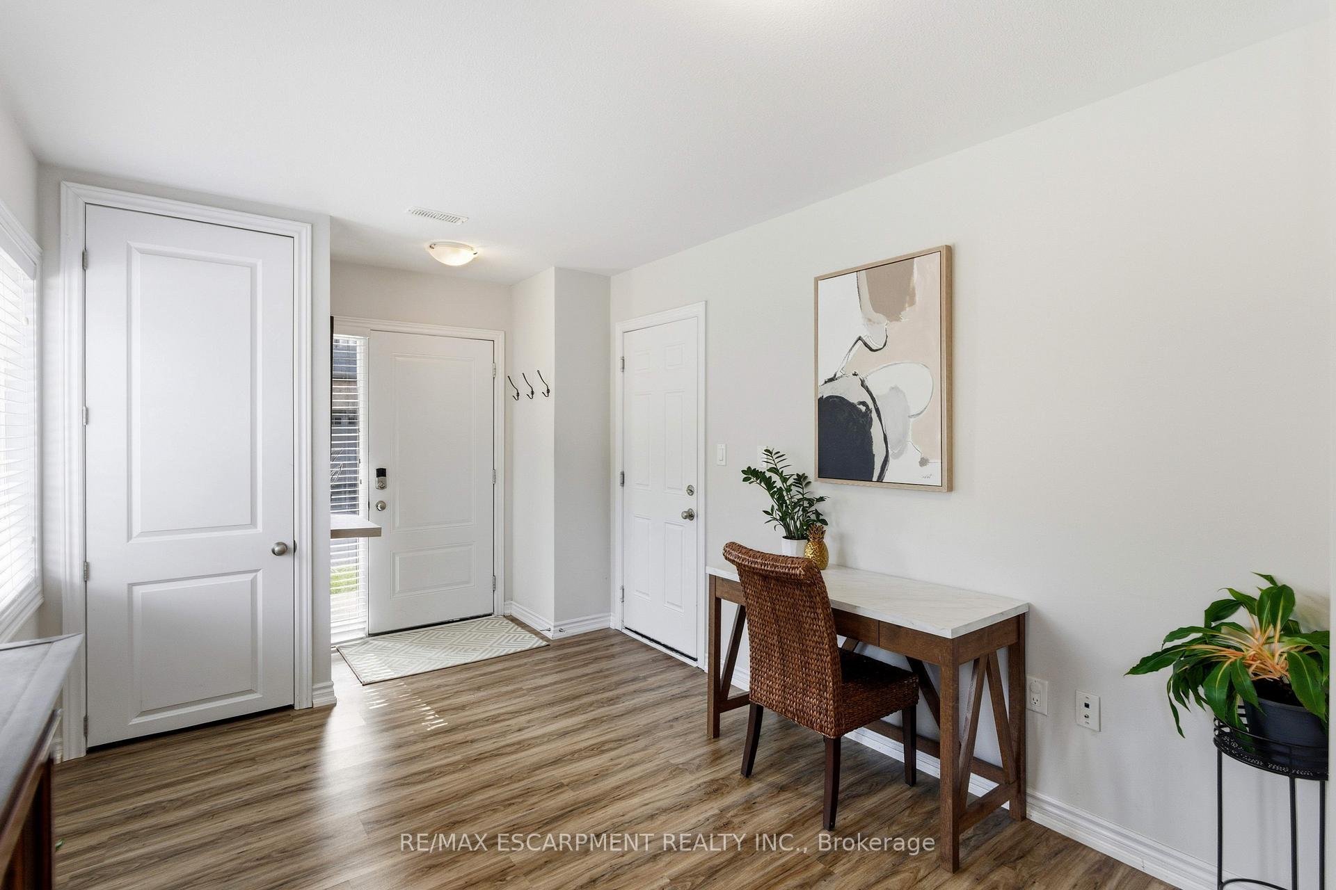 Photo 4 of Unit 54, 377 Glancaster Road, Hamilton, Villages of Glancaster — HOMEH