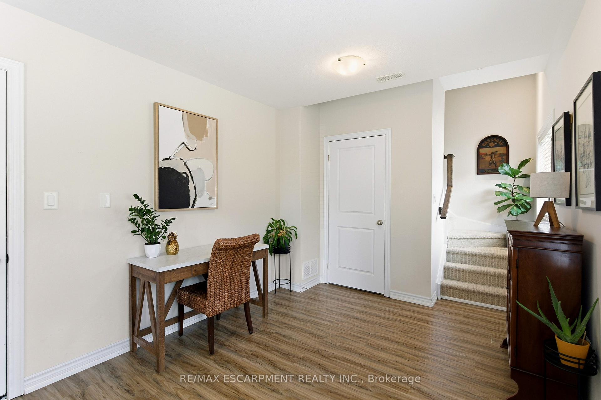 Photo 5 of Unit 54, 377 Glancaster Road, Hamilton, Villages of Glancaster — HOMEH
