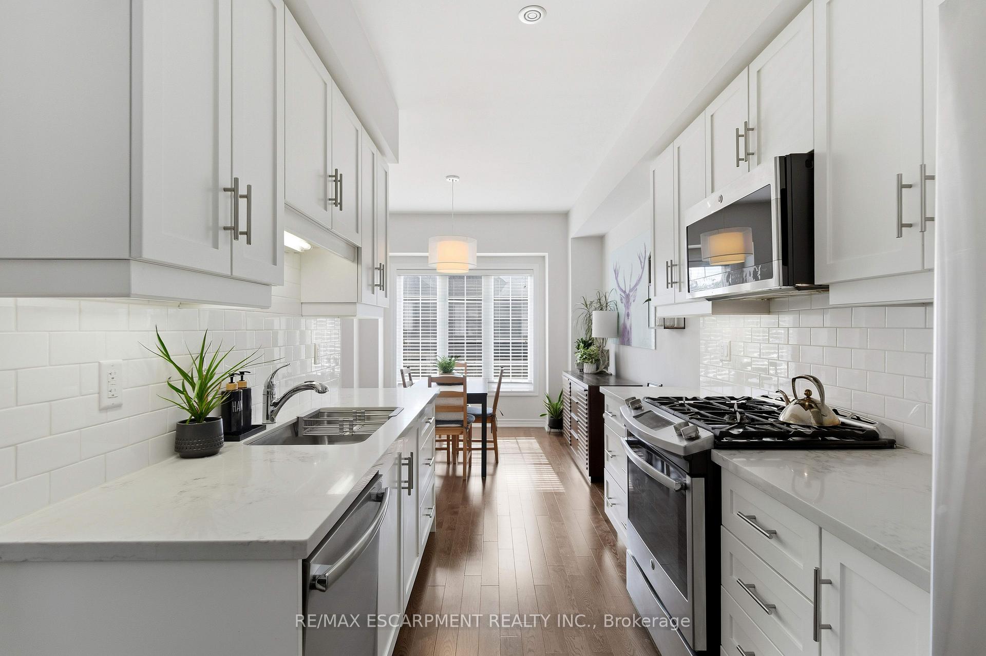 Photo 15 of Unit 54, 377 Glancaster Road, Hamilton, Villages of Glancaster — HOMEH