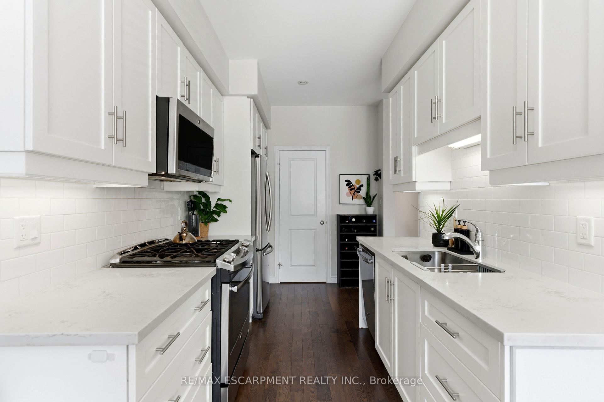 Photo 16 of Unit 54, 377 Glancaster Road, Hamilton, Villages of Glancaster — HOMEH