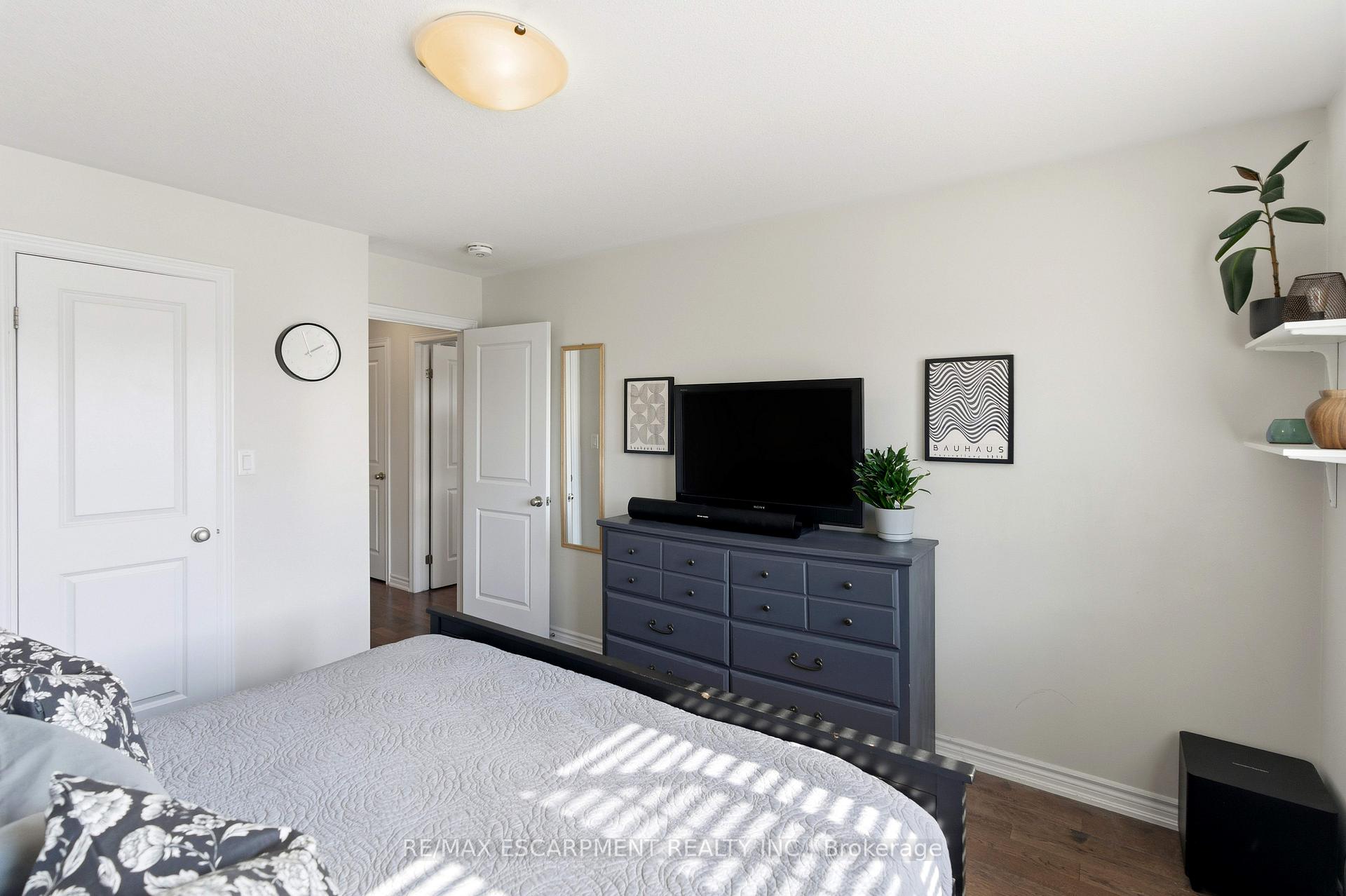 Photo 21 of Unit 54, 377 Glancaster Road, Hamilton, Villages of Glancaster — HOMEH