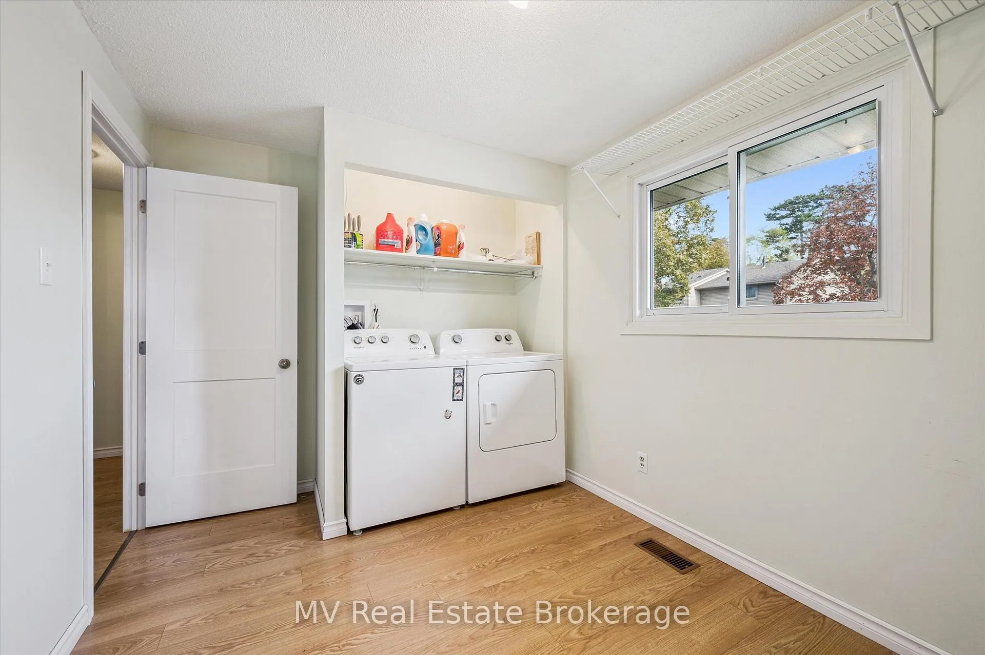 Photo 22 of Unit 94, 700 Paisley Road, Guelph, Willow West/Sugarbush/West Acres — HOMEH