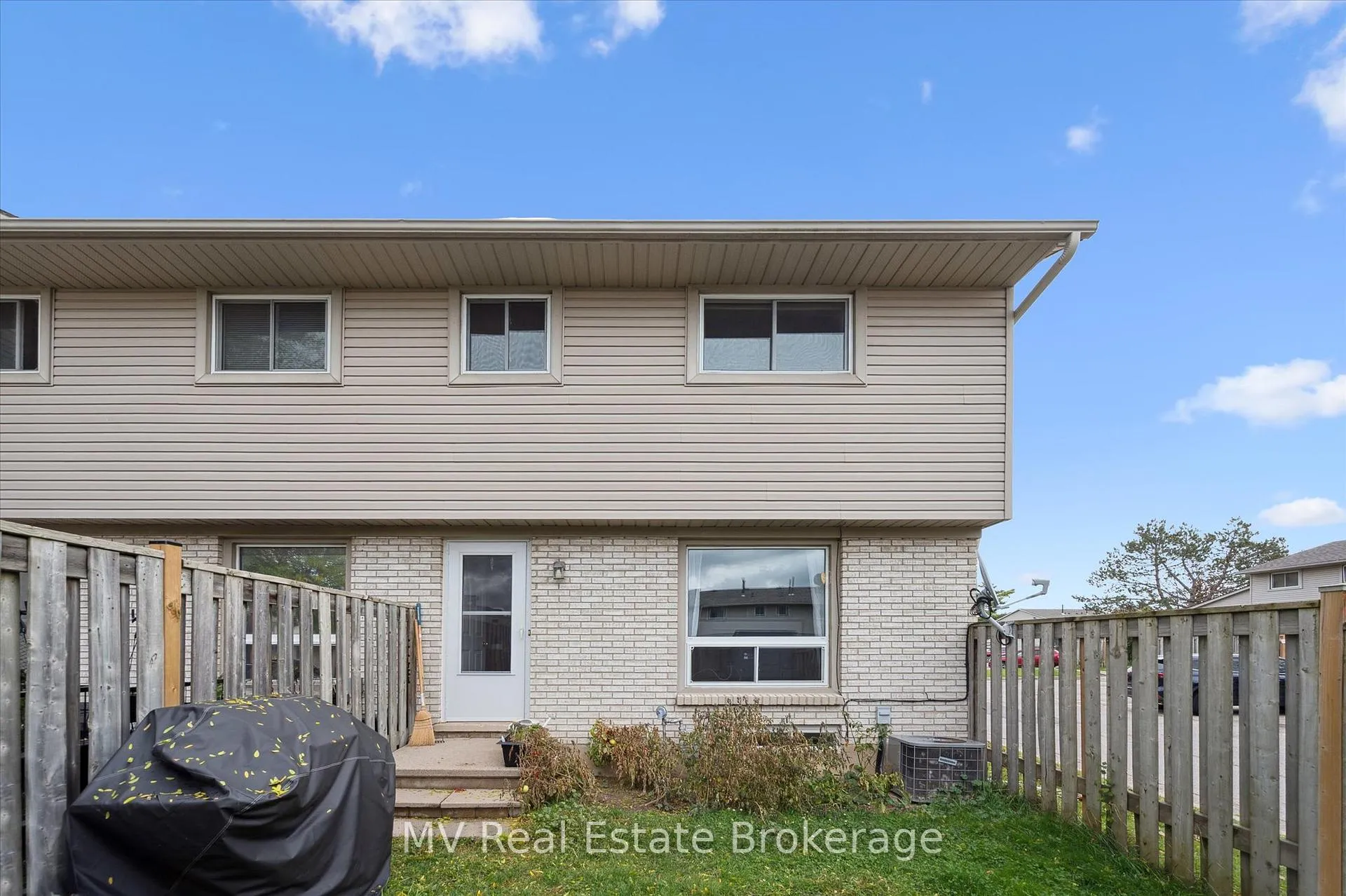 Photo 34 of Unit 94, 700 Paisley Road, Guelph, Willow West/Sugarbush/West Acres — HOMEH