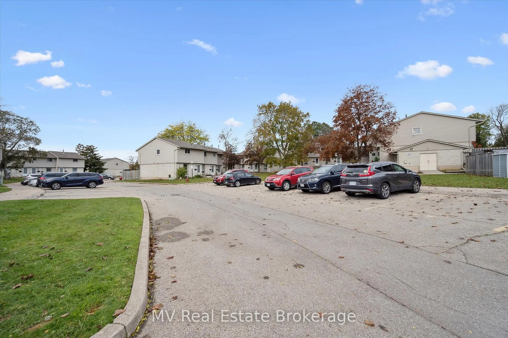 Photo 38 of Unit 94, 700 Paisley Road, Guelph, Willow West/Sugarbush/West Acres — HOMEH
