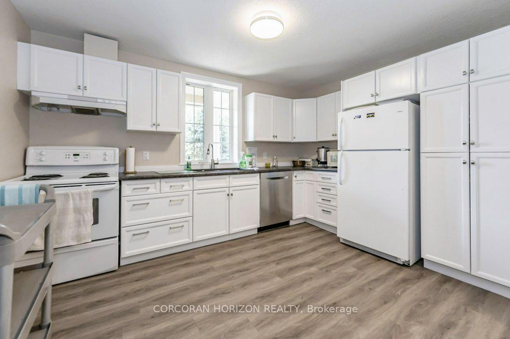 Photo 2 of Unit 10F, 350 Doon Valley Drive, Kitchener, Lower Doon — HOMEH