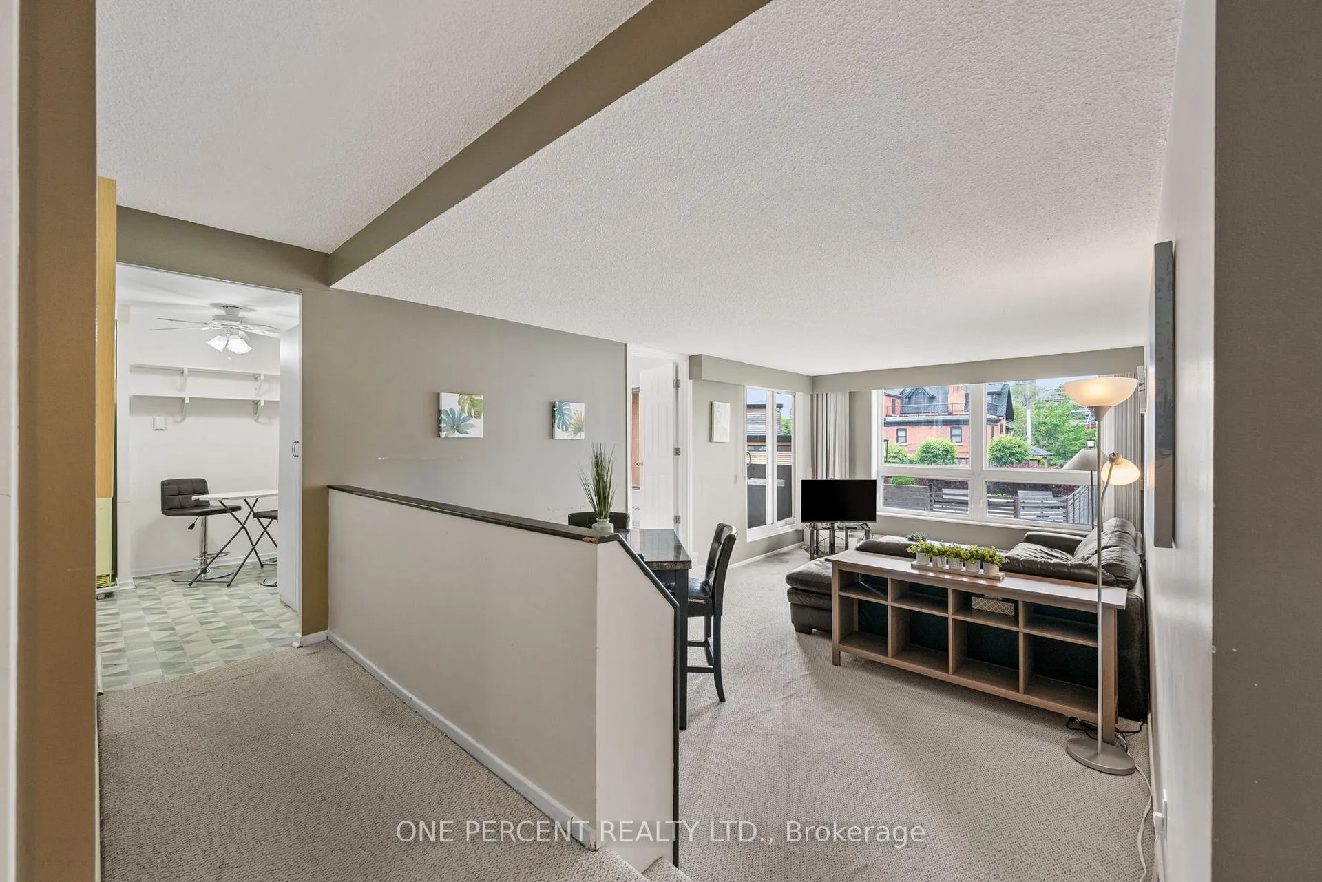 Photo 6 of Unit 201, 373 Laurier Avenue E, Ottawa, Sandy Hill — HOMEH