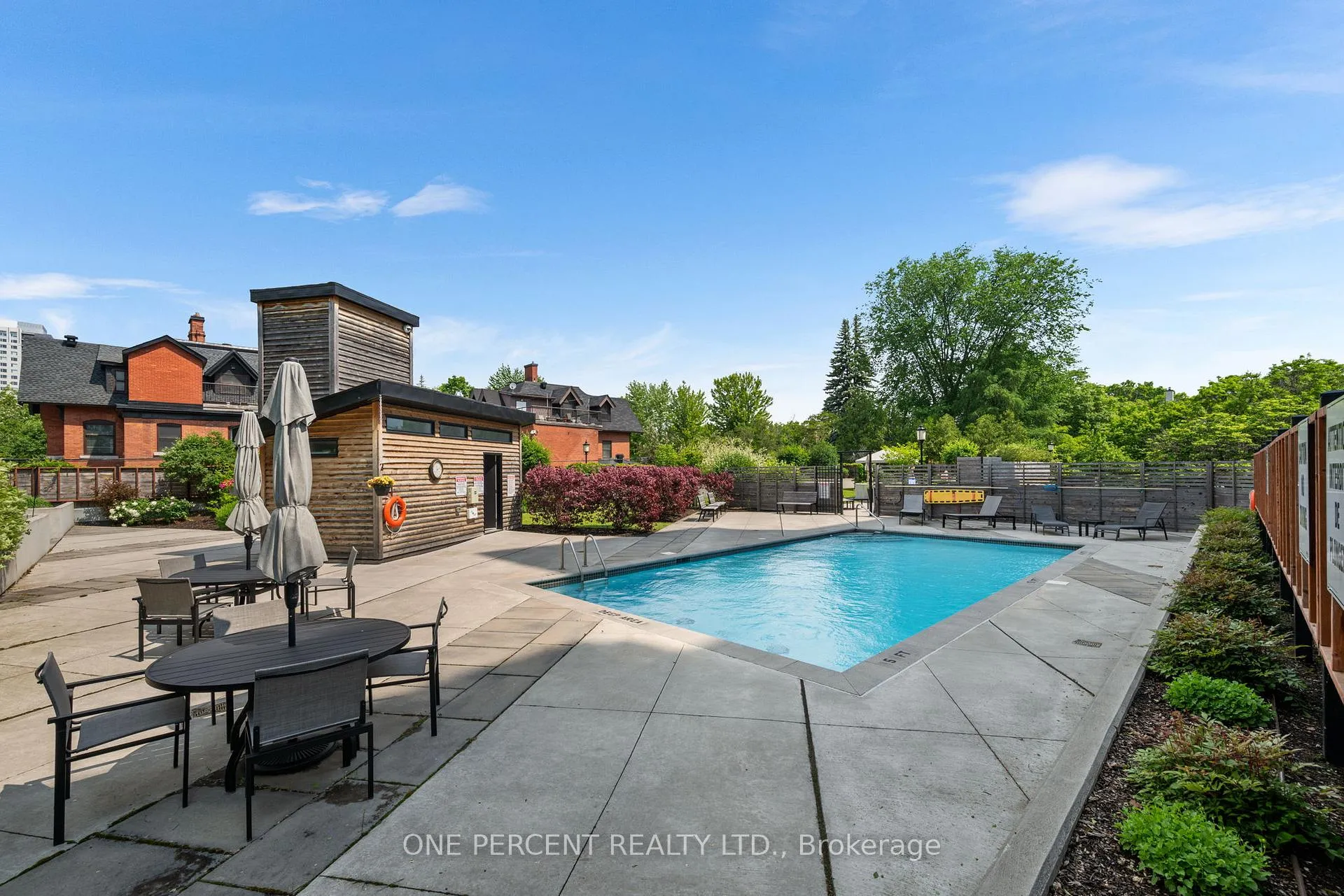 Photo 29 of Unit 201, 373 Laurier Avenue E, Ottawa, Sandy Hill — HOMEH
