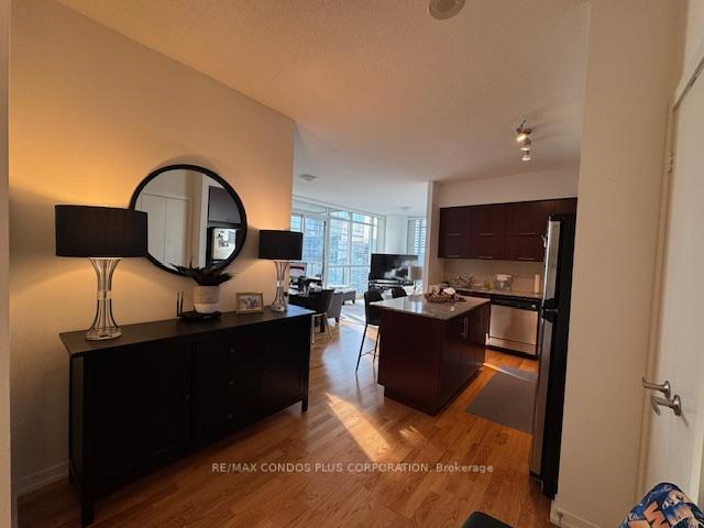 Photo 6 of Unit 3901, 55 Bremner Boulevard, Toronto, Waterfront Communities — HOMEH