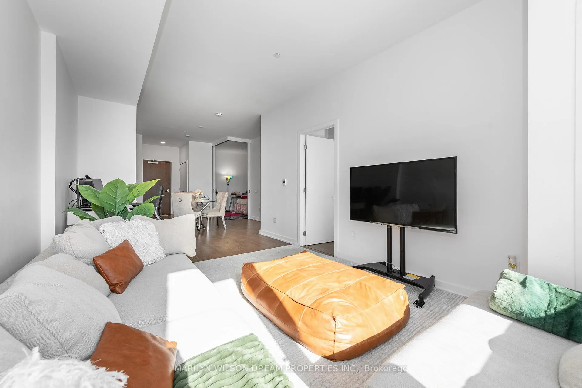 Photo 18 of Unit 203, 320 Miwate Private, Ottawa, Mechanicsville — HOMEH