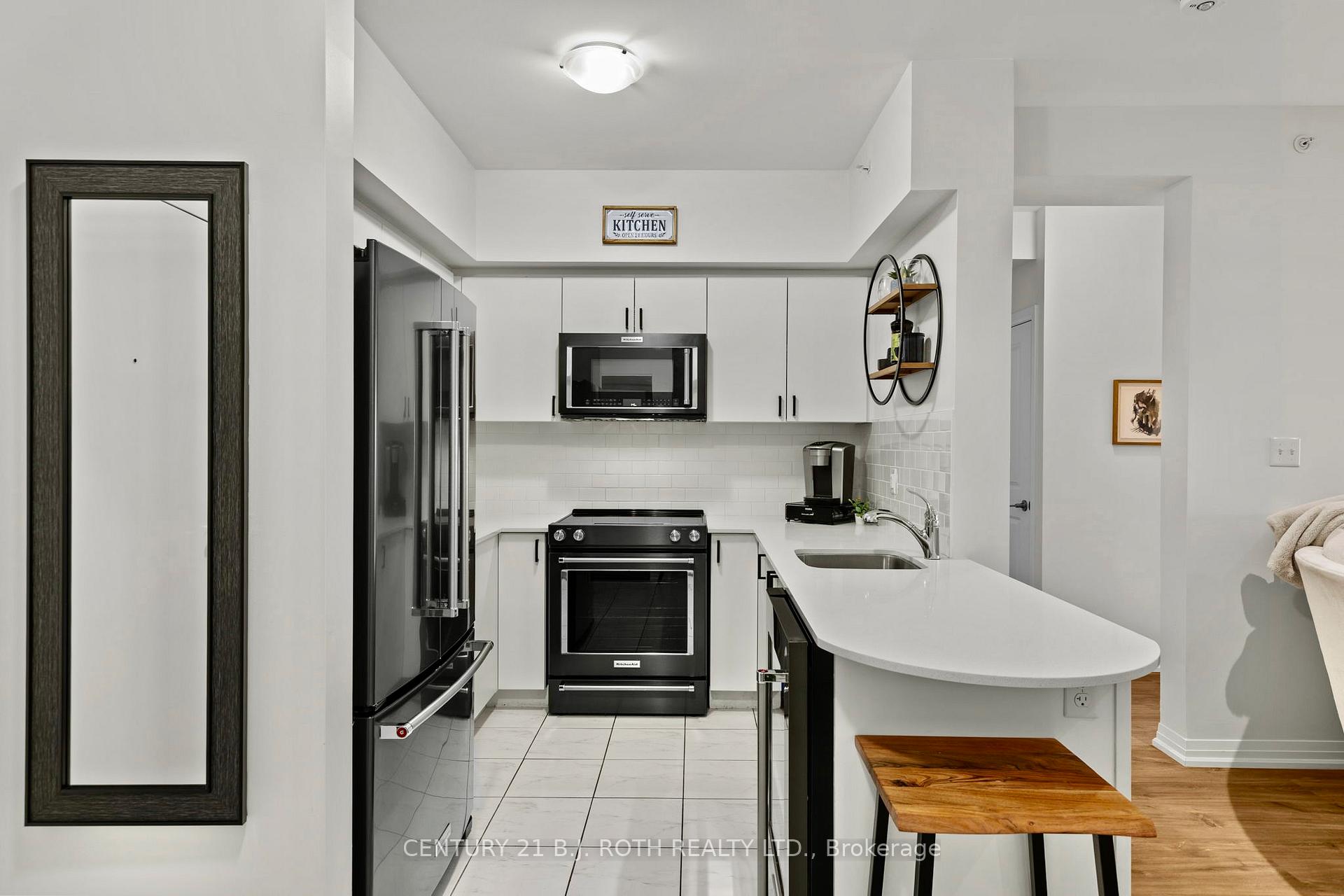 Photo 4 of Unit 204, 300 Essa Road, Barrie, 400 West — HOMEH