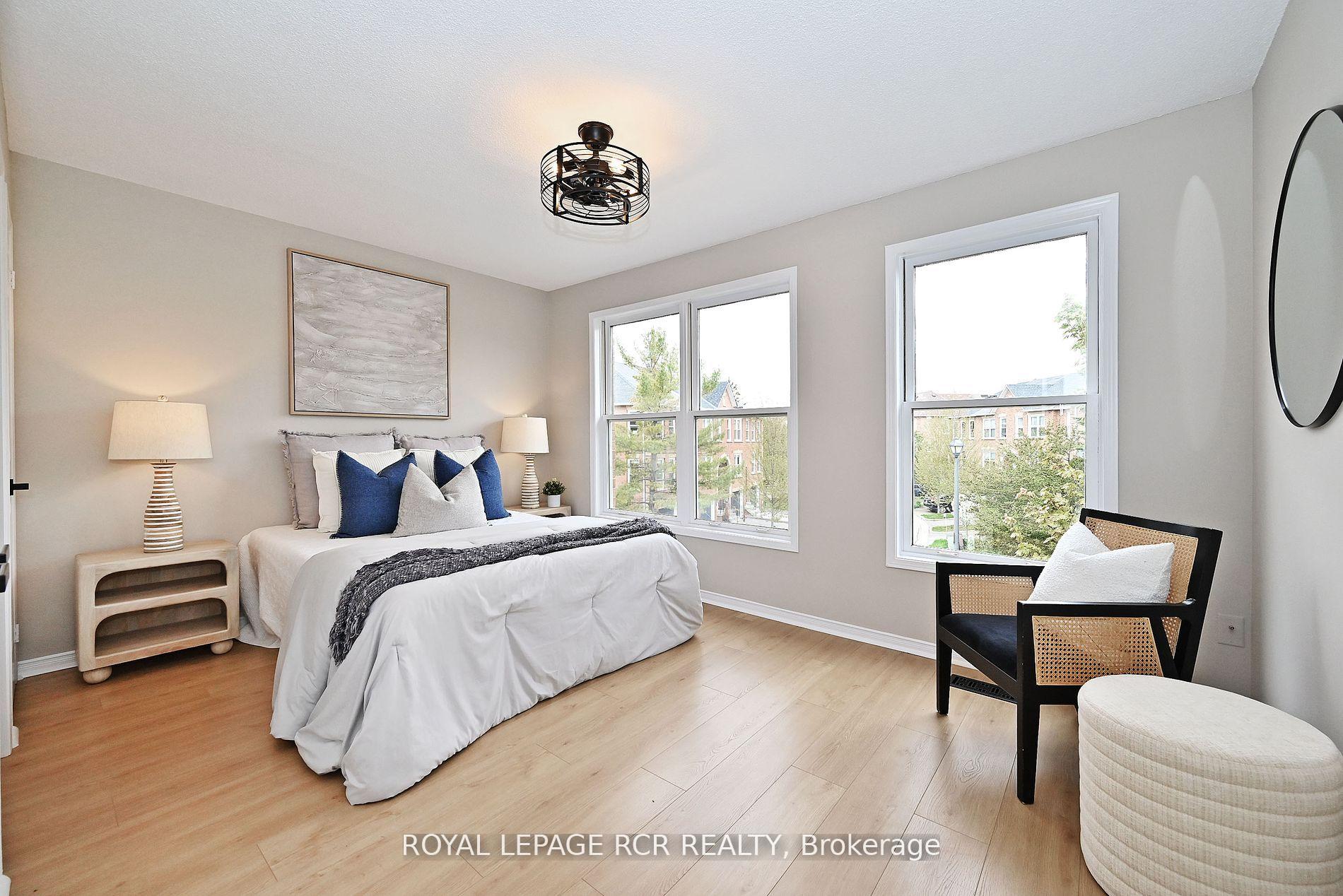 Photo 18 of 28 Wyatt Lane, Aurora, Bayview Wellington — HOMEH