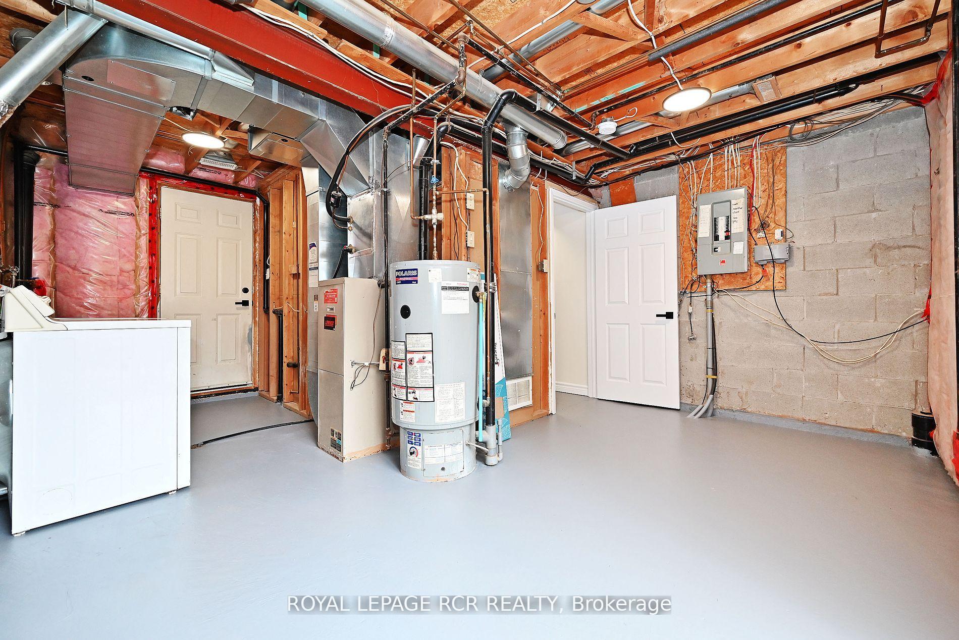 Photo 31 of 28 Wyatt Lane, Aurora, Bayview Wellington — HOMEH
