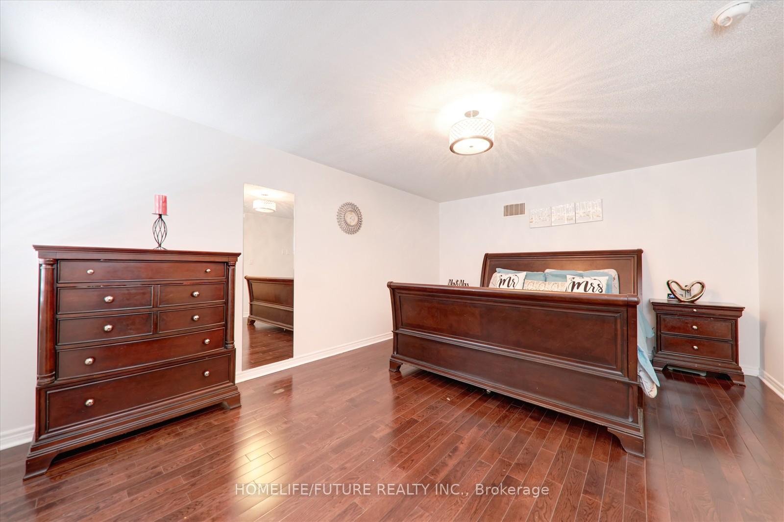 Photo 19 of 4 Bignell Crescent, Ajax, Northeast Ajax — HOMEH