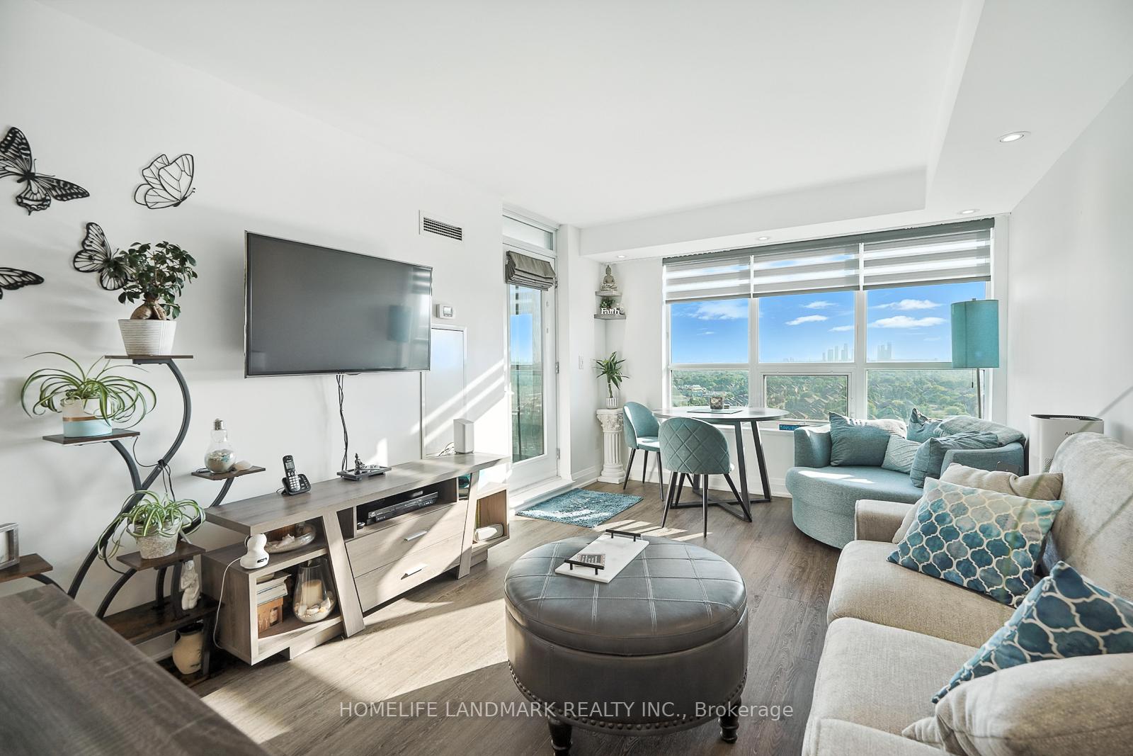 Photo 8 of Unit 1510, 30 North Park Road, Vaughan, Beverley Glen — HOMEH