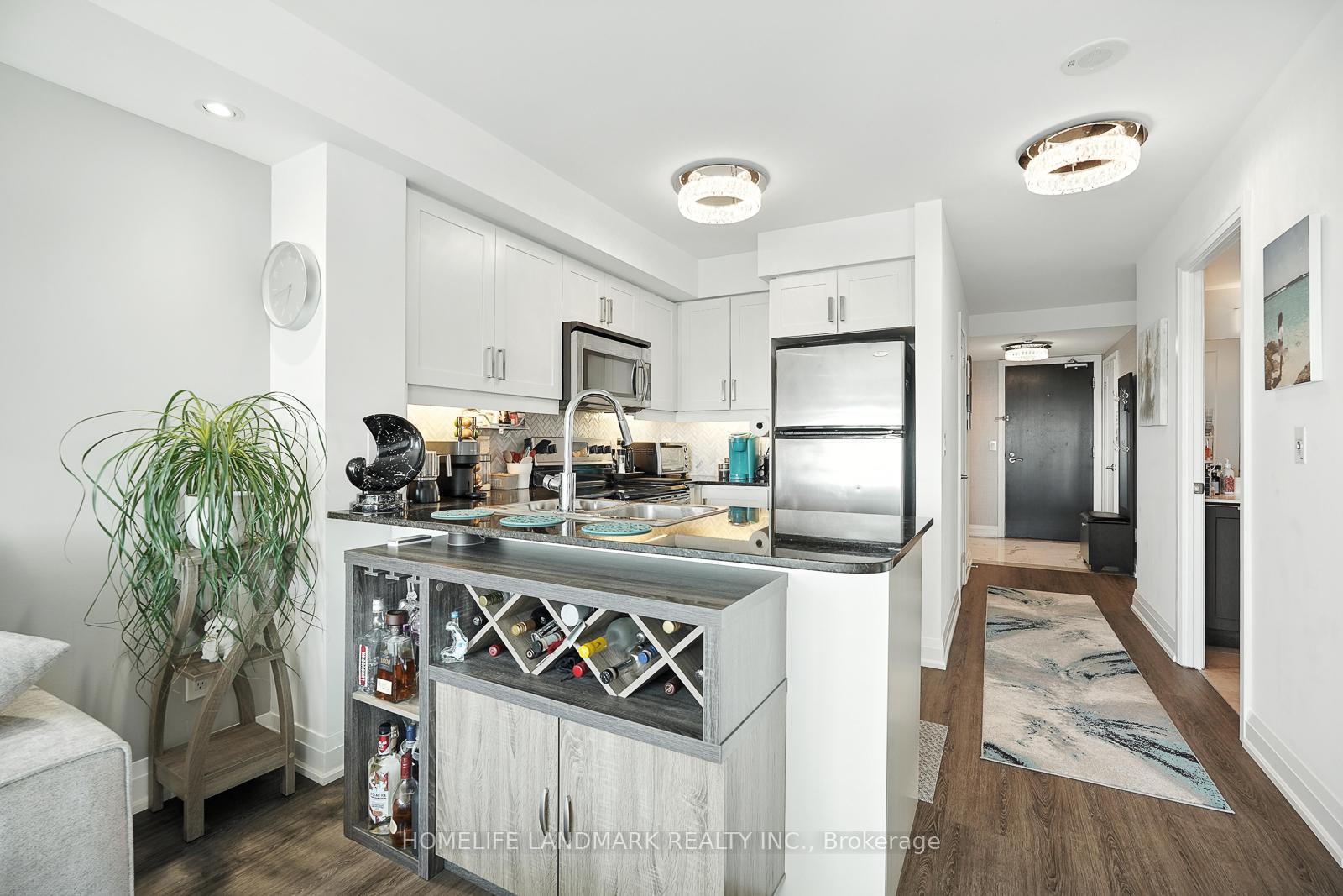 Photo 11 of Unit 1510, 30 North Park Road, Vaughan, Beverley Glen — HOMEH