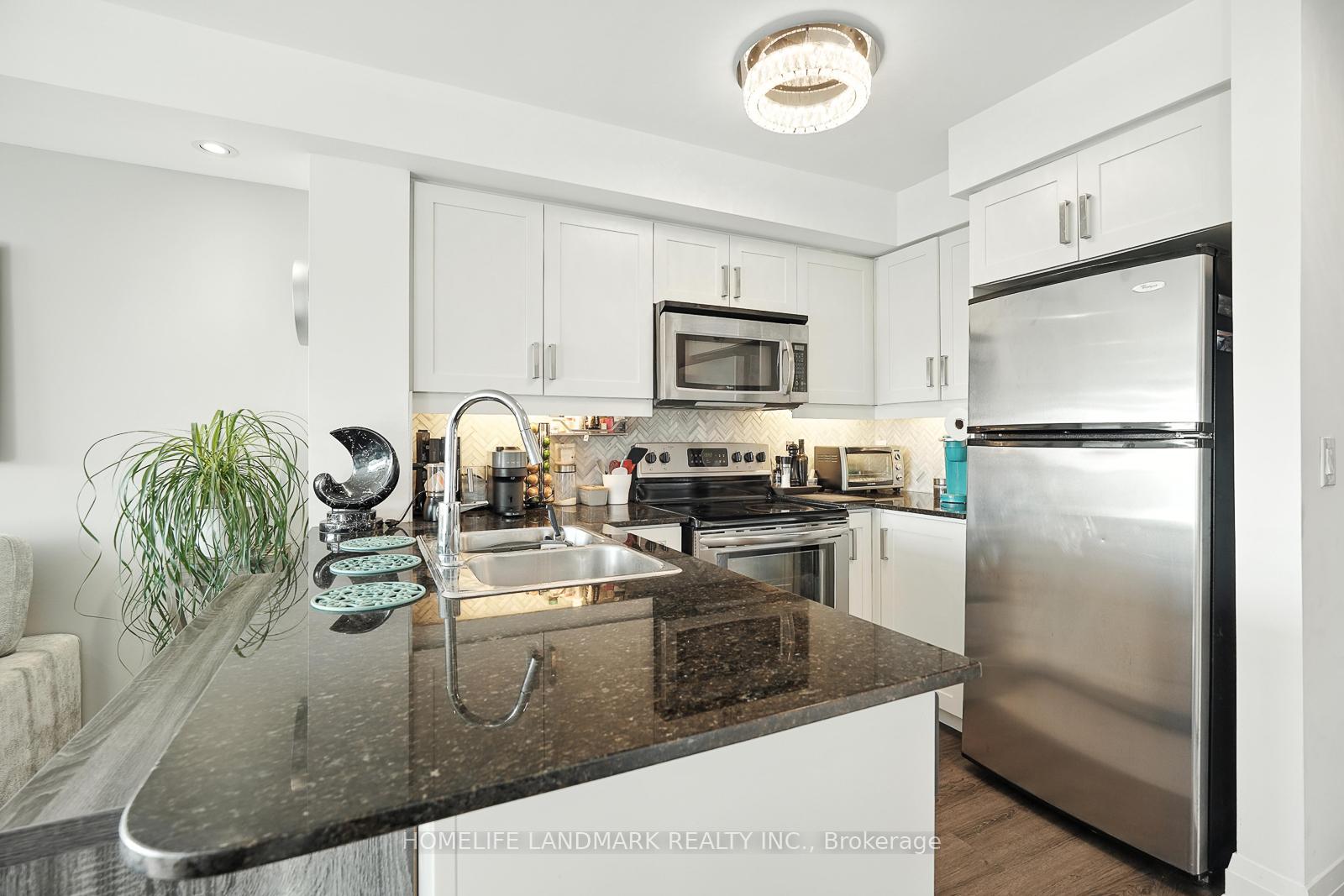 Photo 14 of Unit 1510, 30 North Park Road, Vaughan, Beverley Glen — HOMEH