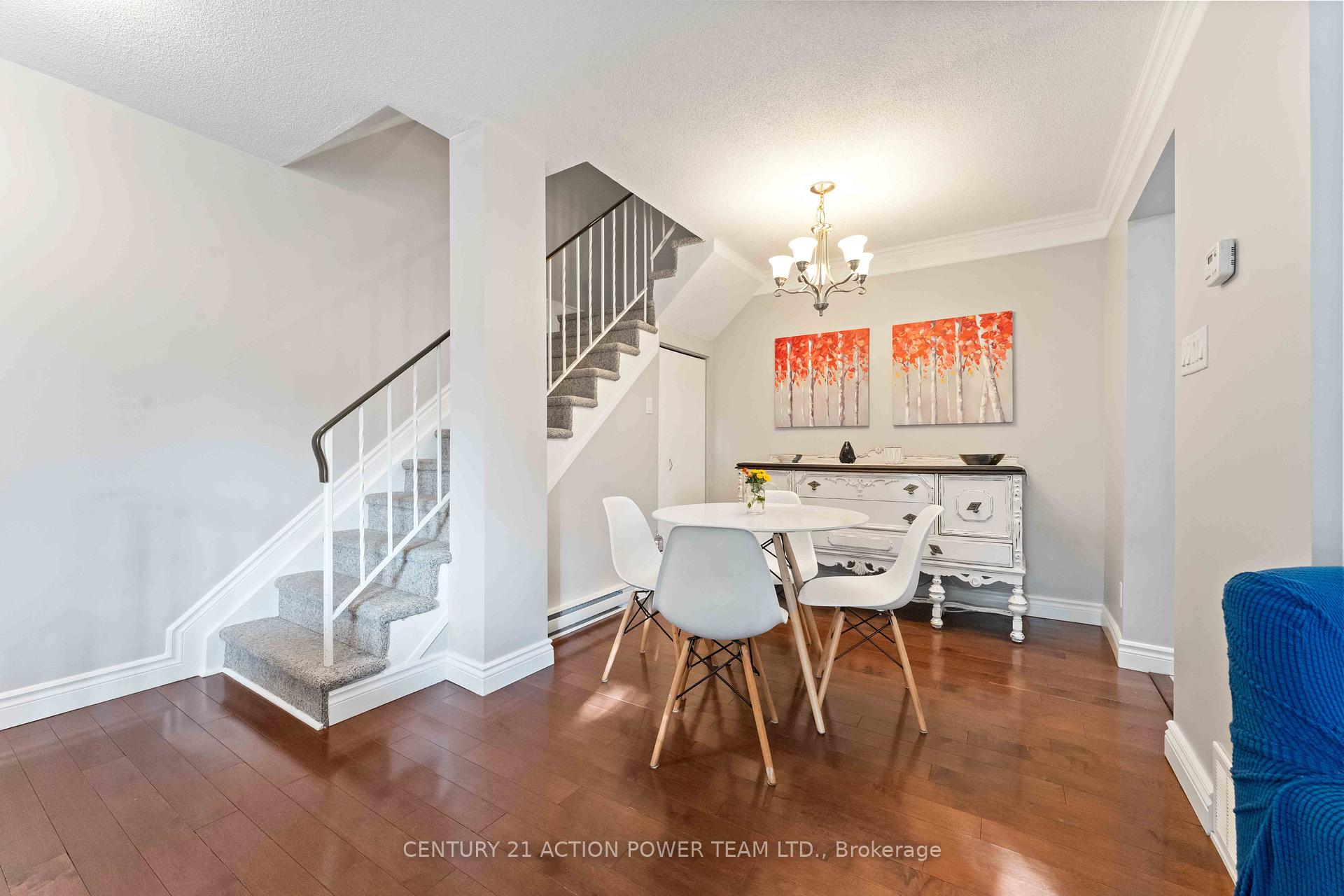 Photo 10 of 1361 Marigold Crescent, Ottawa, Pineview — HOMEH