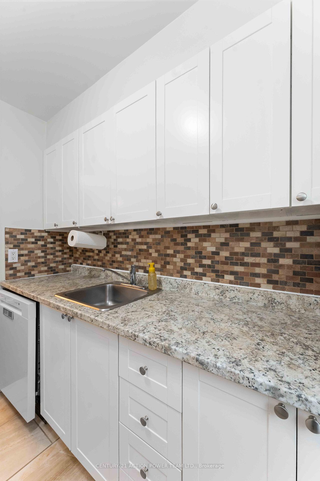 Photo 31 of 1361 Marigold Crescent, Ottawa, Pineview — HOMEH