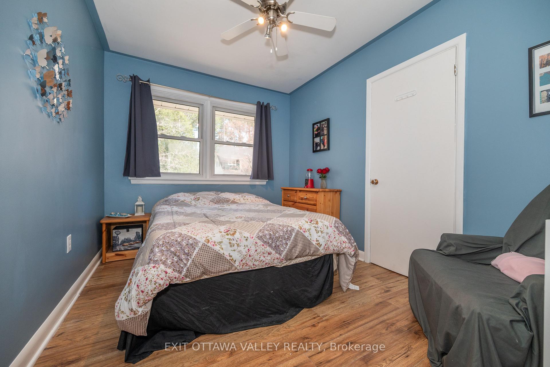 Photo 15 of 35.5 Faraday Crescent, Deep River — HOMEH